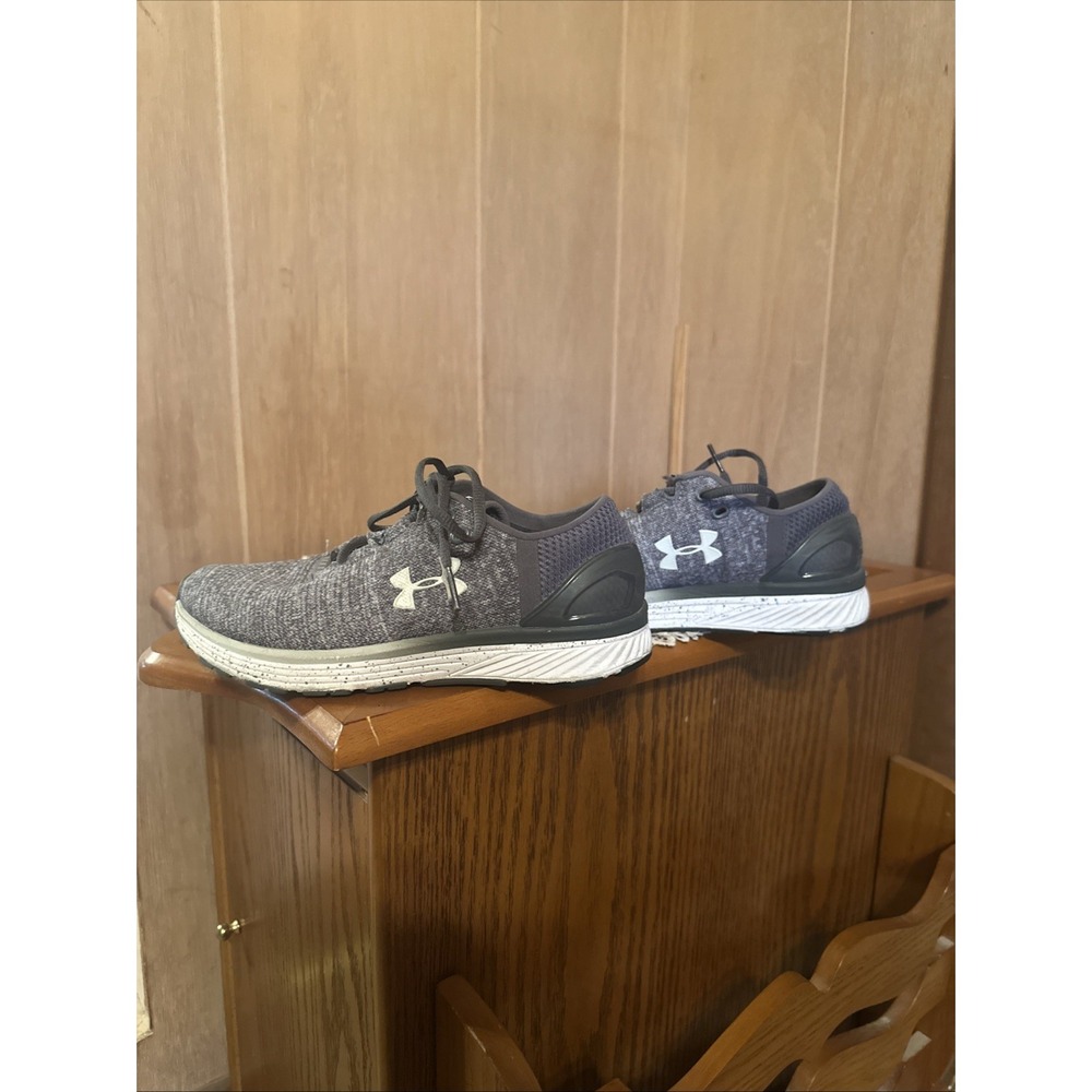Size US 6.5- Under Armour Charged Bandit 3‎ Gray